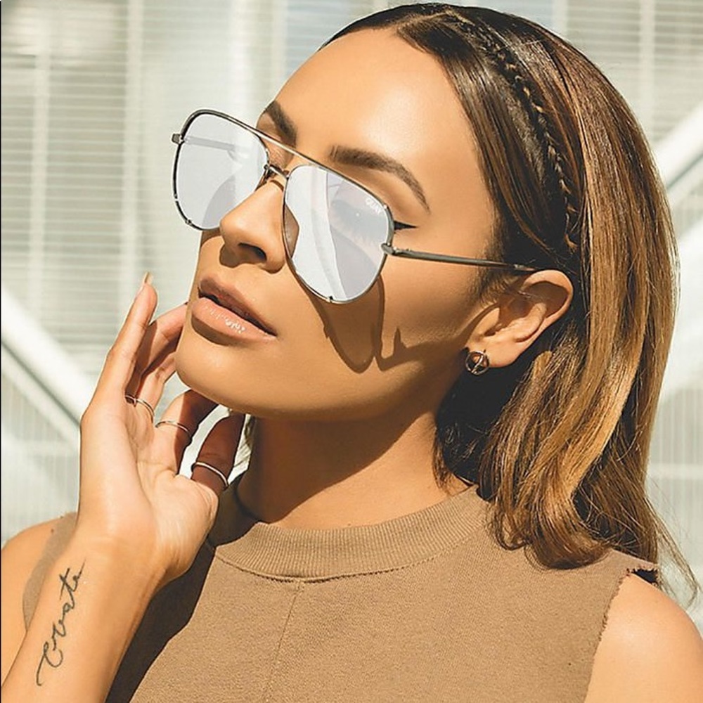 QUAY AUSTRALIA X DESI High Key Mirror Sunglasses